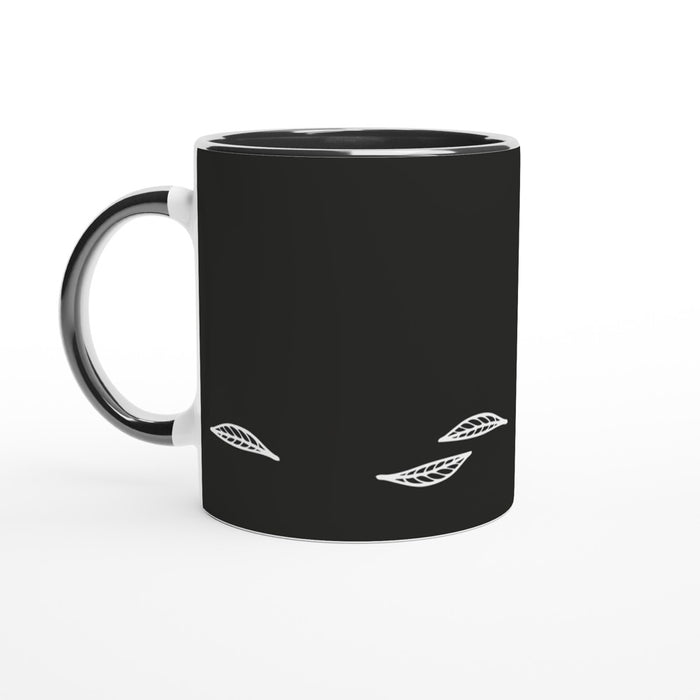 Tasse mit Blättern - schwarz/weiß, verschiedene Farben