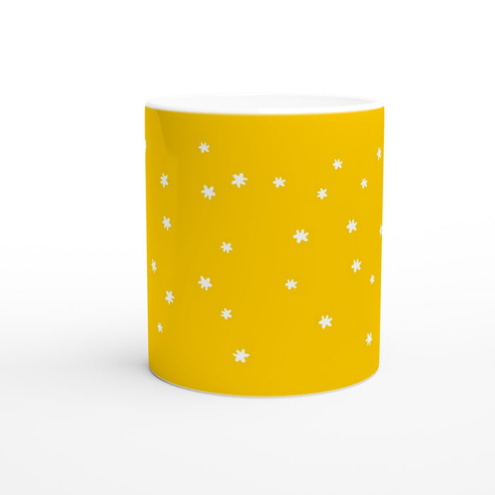 Tasse mit Sternenhimmel - sonnengelb/weiß