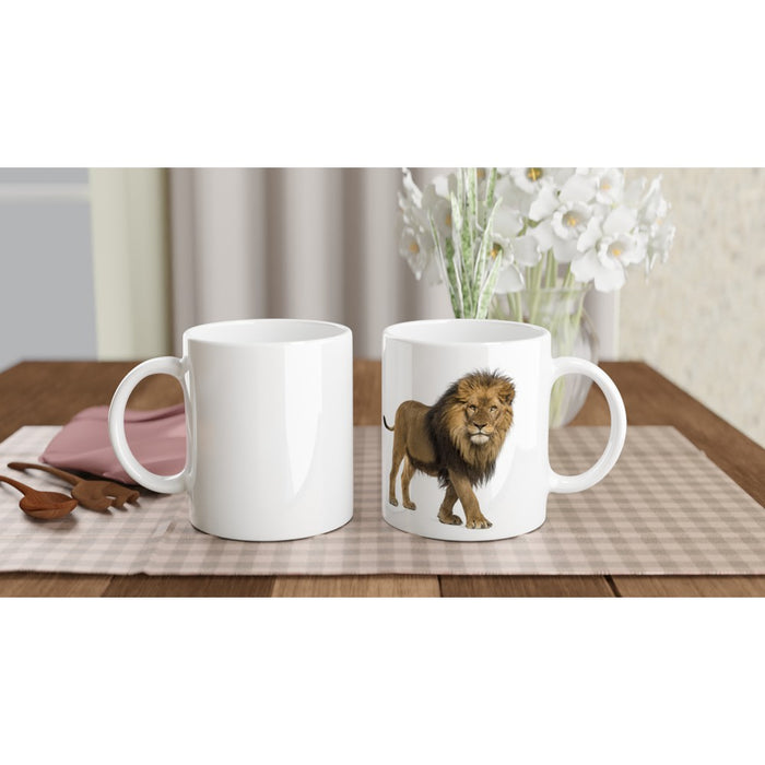 Tasse mit majestätischem Löwen