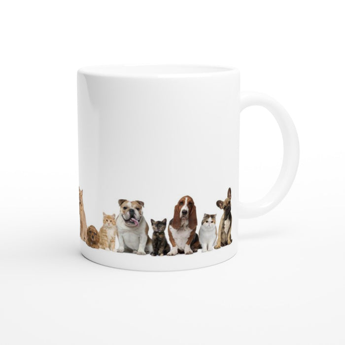 Tasse mit Hunden und Katzen